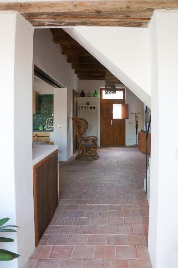 Beni Benius - Typical Restored House In Nurachi Exterior foto