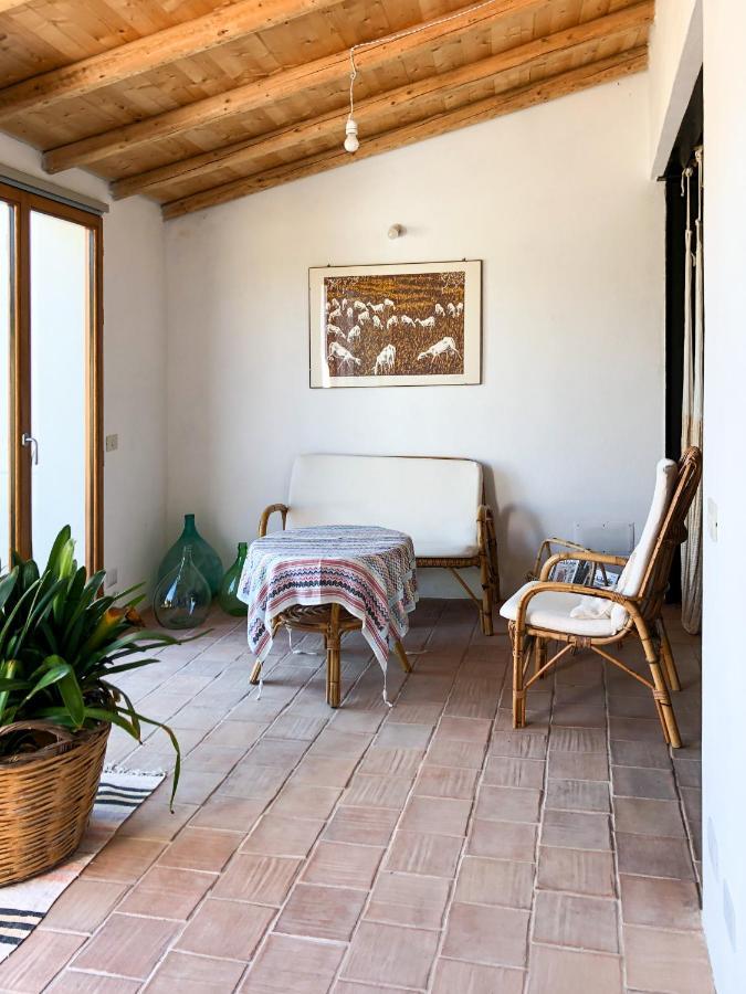 Beni Benius - Typical Restored House In Nurachi Exterior foto